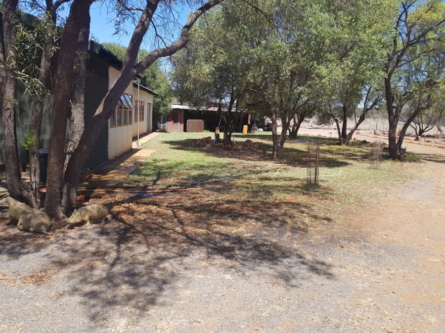 Commercial Property for Sale in Swartruggens North West